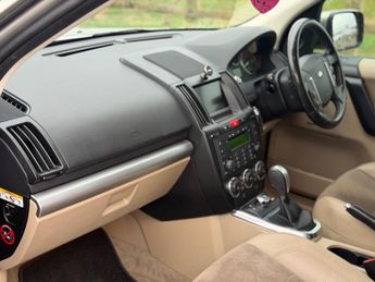 Land Rover Freelander 2 2.2 SD4 XS CommandShift 4WD Euro 5 5dr