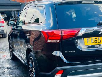 Mitsubishi Outlander 2.2 DI-D GX3 Auto 4WD Euro 6 5dr
