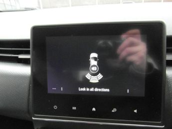 Renault Clio 1.6 E-TECH Evolution Auto Euro 6 (s/s) 5dr