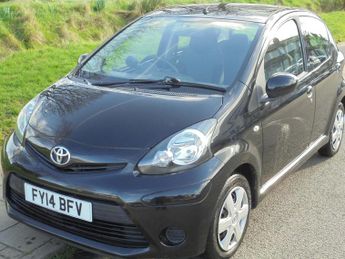 Toyota AYGO 1.0 VVT-i Move Euro 5 5dr