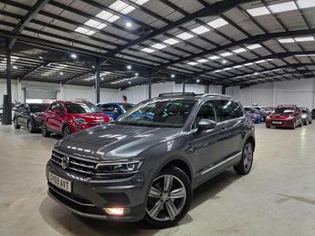 Volkswagen Tiguan 2.0 TSI SEL DSG 4Motion Euro 6 (s/s) 5dr