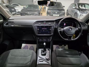 Volkswagen Tiguan 2.0 TSI SEL DSG 4Motion Euro 6 (s/s) 5dr