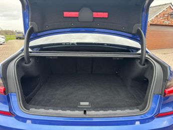 BMW 3 Series 2.0 330e 12kWh M Sport Auto Euro 6 (s/s) 4dr