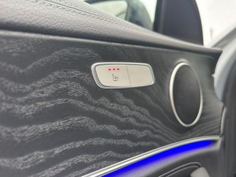 Mercedes-Benz E Class 2.0 E220d AMG Line G-Tronic+ Euro 6 (s/s) 5dr