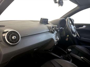 Audi A1 1.4 TFSI S line Hatchback 3dr Petrol Manual Euro 6 (s/s) (125 ps