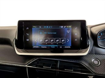 Peugeot E-2008 50kWh Active Premium SUV 5dr Electric Auto (136 ps)