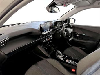Peugeot E-2008 50kWh Allure Premium SUV 5dr Electric Auto (136 ps)