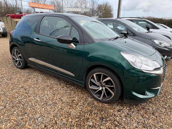 DS 3 1.6 BlueHDi Connected Chic Euro 6 (s/s) 3dr