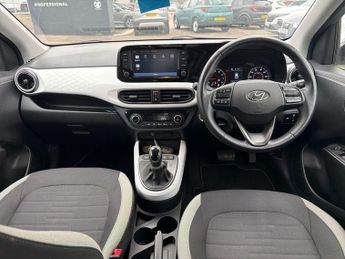 Hyundai i10 1.0 Premium Hatchback 5dr Petrol Auto Euro 6 (s/s) (67 ps)