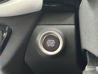 Hyundai i10 1.0 Premium Hatchback 5dr Petrol Auto Euro 6 (s/s) (67 ps)