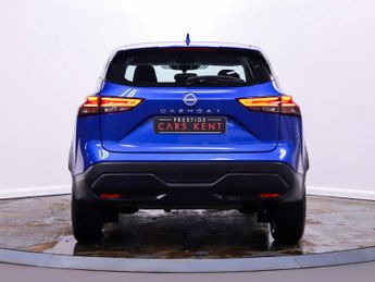 Nissan Qashqai 1.3 DIG-T MHEV Acenta Premium SUV 5dr Petrol Hybrid XTRON Euro 6