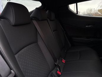 Toyota C-HR 1.8 VVT-h Excel SUV 5dr Petrol Hybrid CVT Euro 6 (s/s) (122 ps)