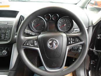 Vauxhall Zafira Tourer 2.0 CDTi Exclusiv Auto Euro 5 5dr