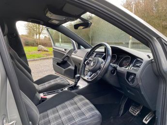 Volkswagen Golf 2.0 TDI BlueMotion Tech GTD DSG Euro 6 (s/s) 5dr