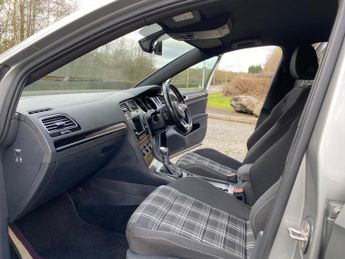Volkswagen Golf 2.0 TDI BlueMotion Tech GTD DSG Euro 6 (s/s) 5dr
