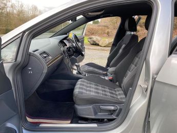 Volkswagen Golf 2.0 TDI BlueMotion Tech GTD DSG Euro 6 (s/s) 5dr