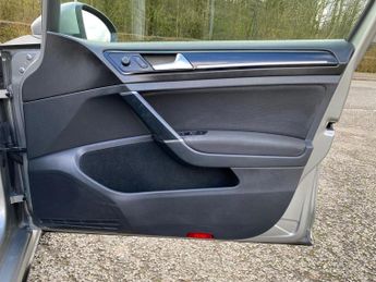 Volkswagen Golf 2.0 TDI BlueMotion Tech GTD DSG Euro 6 (s/s) 5dr