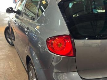 SEAT Altea 1.6 TDI CR I TECH DSG Euro 5 5dr