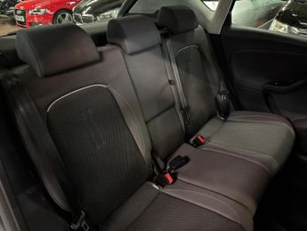 SEAT Altea 1.6 TDI CR I TECH DSG Euro 5 5dr