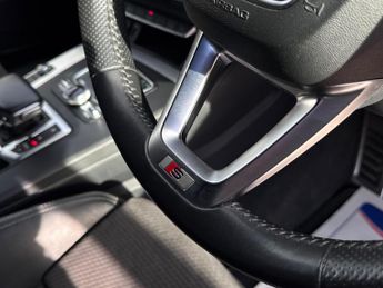 Audi Q5 2.0 TDI S line S Tronic quattro Euro 6 (s/s) 5dr