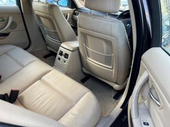 BMW 3 Series 2.0 320d SE Touring Euro 4 5dr