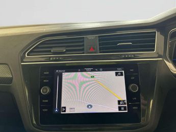 Volkswagen Tiguan 1.5 TSI R-Line SUV 5dr Petrol DSG Euro 6 (s/s) (150 ps)