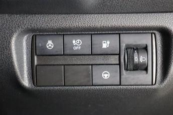 Nissan Leaf 39kWh N-Connecta Auto 5dr