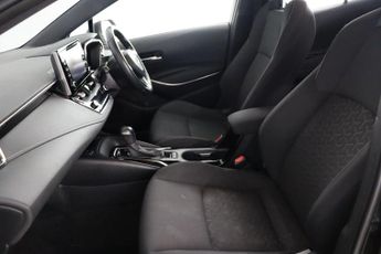 Toyota Corolla 1.8 VVT-h Icon Tech CVT Euro 6 (s/s) 5dr
