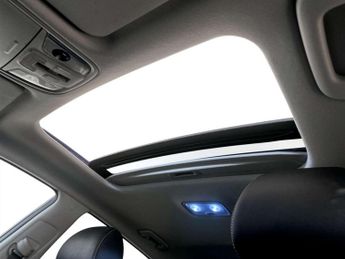 Kia Niro 64kWh 4+ SUV 5dr Electric Auto (201 bhp)