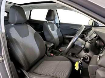 Vauxhall Grandland X 1.2 Turbo SE SUV 5dr Petrol Manual Euro 6 (s/s) (130 ps)