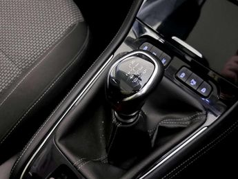 Vauxhall Grandland X 1.2 Turbo SE SUV 5dr Petrol Manual Euro 6 (s/s) (130 ps)