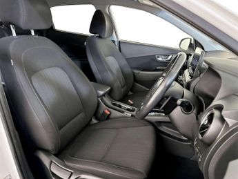 Hyundai KONA 1.6 h-GDi Premium SUV 5dr Petrol Hybrid DCT Euro 6 (s/s) (141 ps