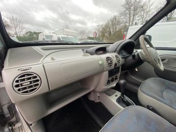 Renault Kangoo 1.6 16v Expression 5dr