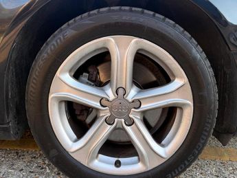 Audi A4 Avant 2.0 TDI SE Multitronic Euro 5 (s/s) 5dr