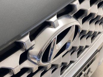 Hyundai Santa Fe 1.6 T-GDi 13.8kWh Premium Auto 4WD Euro 6 (s/s) 5dr