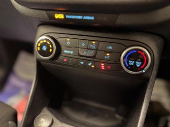 Ford Fiesta 1.0T EcoBoost MHEV Titanium DCT Euro 6 (s/s) 5dr