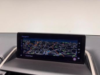 Lexus NX 2.5 300h GPF Premium SUV 5dr Petrol Hybrid E-CVT 4WD Euro 6 (s/s