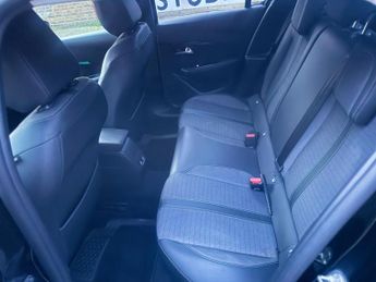 Peugeot 208 1.2 PureTech Allure EAT Euro 6 (s/s) 5dr