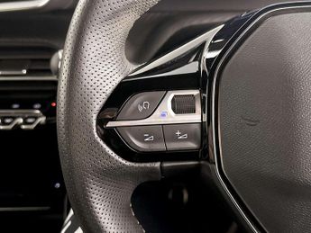 Peugeot 2008 1.2 PureTech GT SUV 5dr Petrol Manual Euro 6 (s/s) (130 ps)