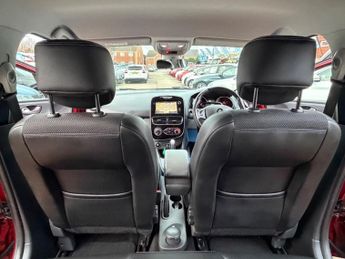 Renault Clio 1.5 dCi Dynamique S Nav Hatchback 5dr Diesel EDC Euro 6 (s/s) (9