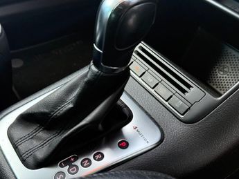 Volkswagen Tiguan 2.0 TDI BlueMotion Tech SE DSG 4WD Euro 5 (s/s) 5dr