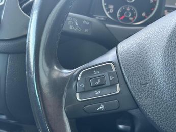 Volkswagen Tiguan 2.0 TDI BlueMotion Tech SE DSG 4WD Euro 5 (s/s) 5dr