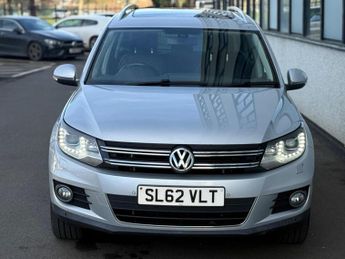 Volkswagen Tiguan 2.0 TDI BlueMotion Tech SE DSG 4WD Euro 5 (s/s) 5dr