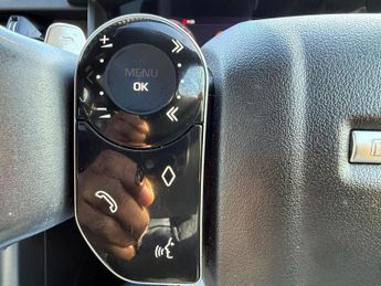 Land Rover Discovery 3.0 SD V6 HSE Luxury Auto 4WD Euro 6 (s/s) 5dr