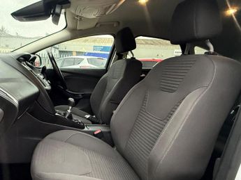 Ford Focus 1.0T EcoBoost Titanium Euro 6 (s/s) 5dr