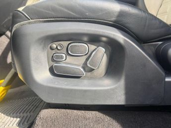 Land Rover Range Rover Sport 4.4 SD V8 Autobiography Dynamic Auto 4WD Euro 5 5dr