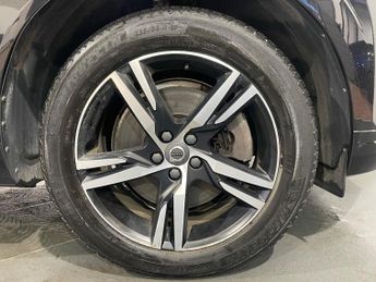 Volvo XC60 2.0h T8 Twin Engine 10.4kWh R-Design Auto AWD Euro 6 (s/s) 5dr