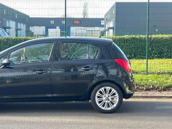 Vauxhall Corsa 1.4 16V SE Euro 5 5dr
