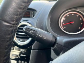 Vauxhall Corsa 1.4 16V SE Euro 5 5dr