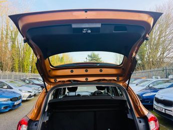 Renault Captur 1.2 TCe ENERGY Dynamique Nav EDC Euro 6 (s/s) 5dr